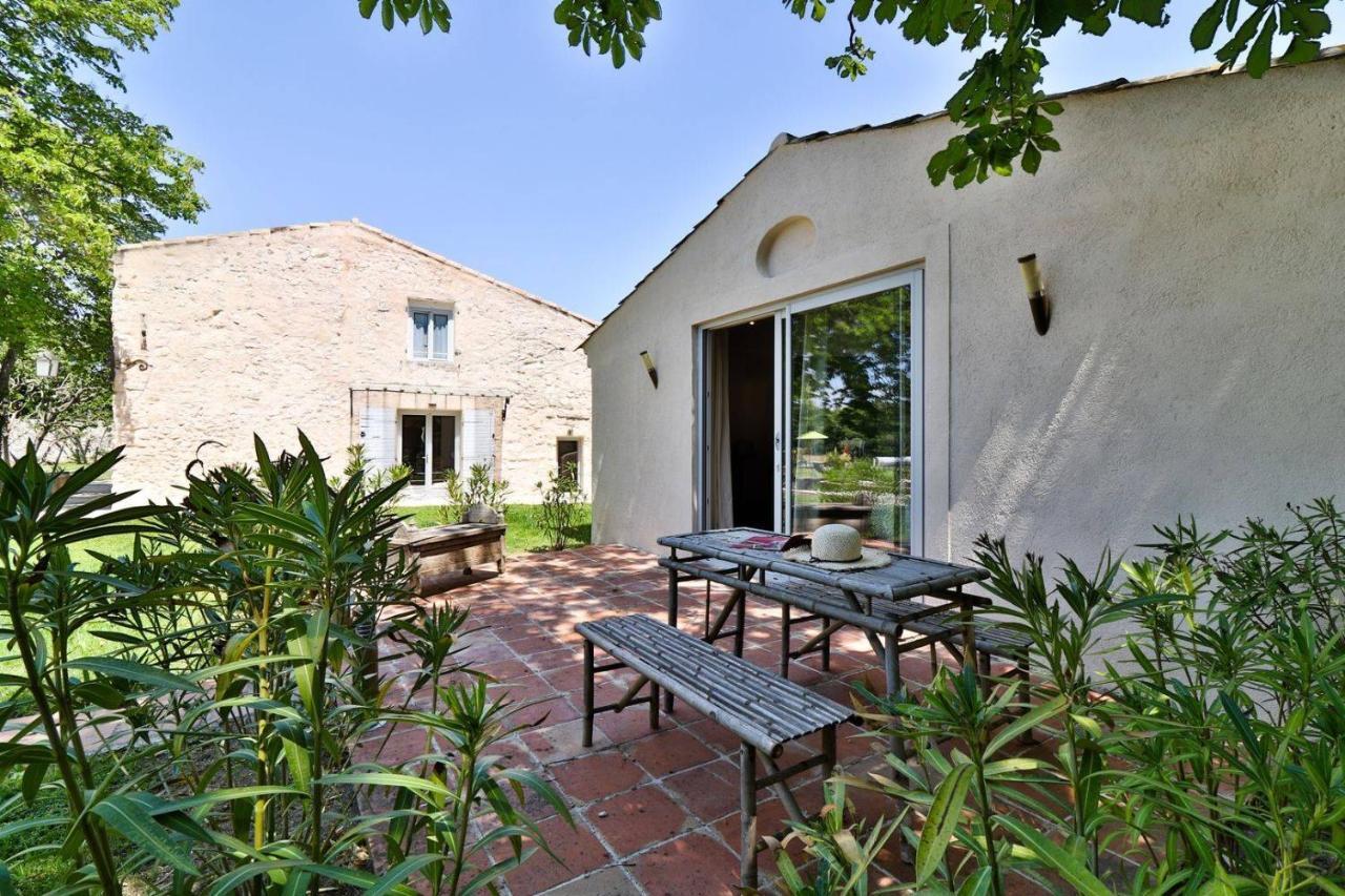 Le Mas De La Calade Bed & Breakfast Aix-en-Provence Exterior photo