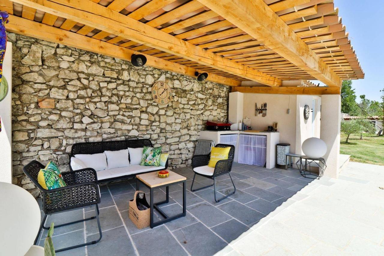Le Mas De La Calade Bed & Breakfast Aix-en-Provence Exterior photo